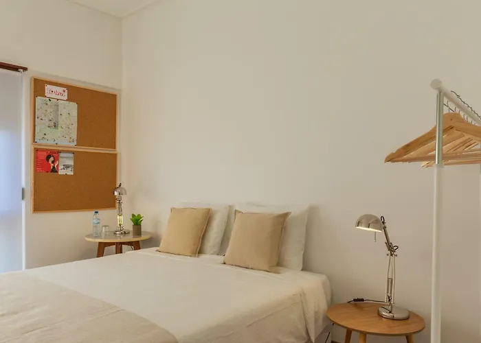 Rum i privatbostad Alface Lisboa