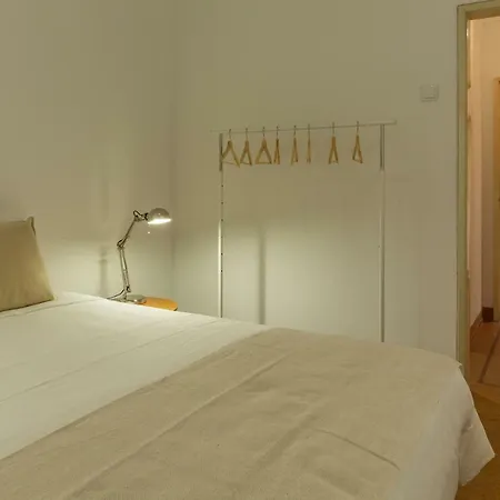 Quarto em Acomodações Particulares Alface *